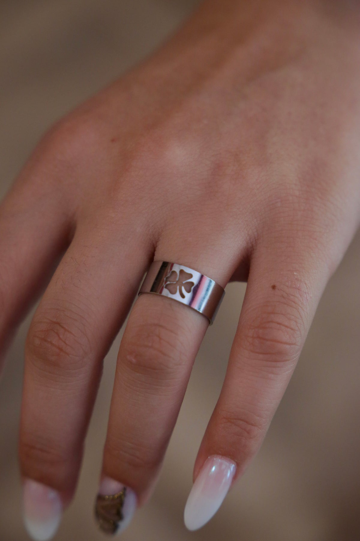 Silver Clover Ring