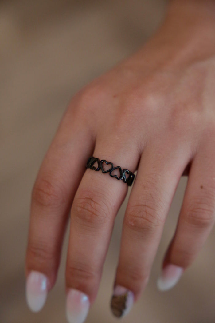 Black Hearts Ring