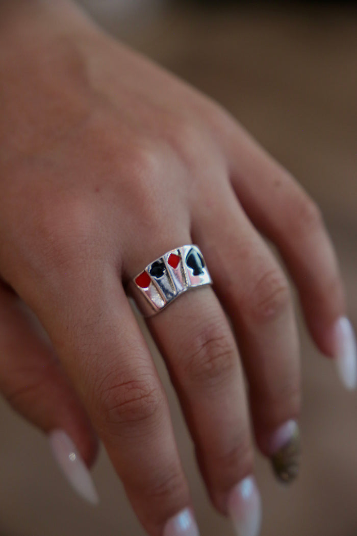 Cards Ring