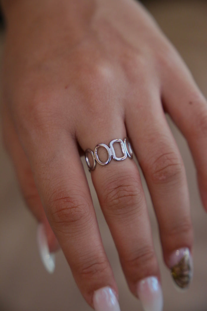 Irregular Shaped Ring v6