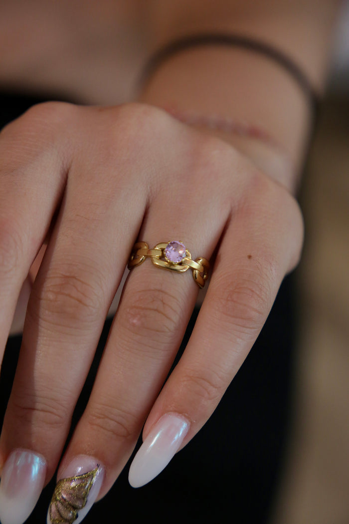 Chain Rose Stone Ring