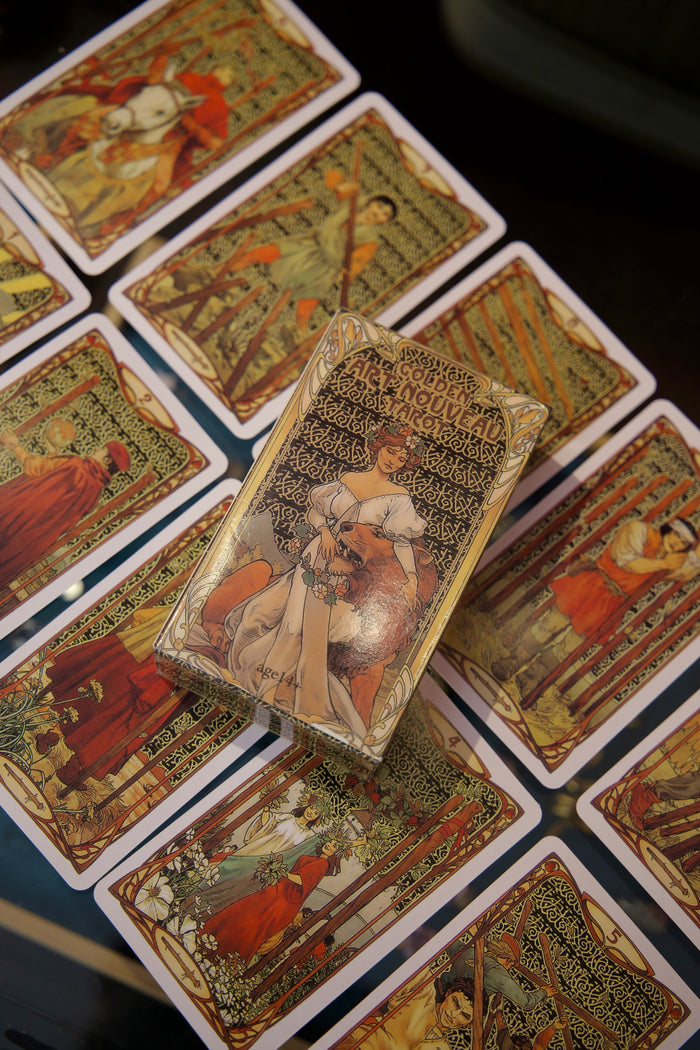 Golden Art Nouveau Tarot