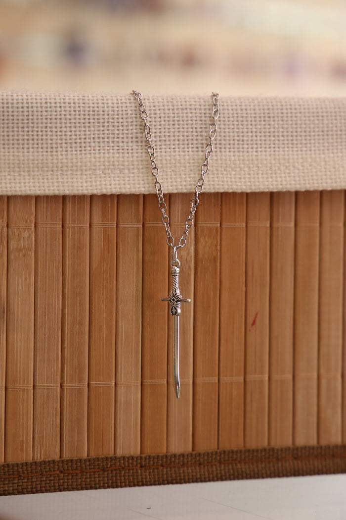 Sword Necklace v2